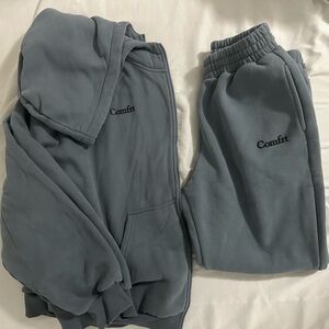 Comfrt Cloud Zip Set